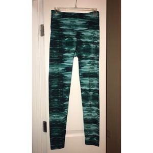 Old Navy Active Leggings - Medium - High Rise